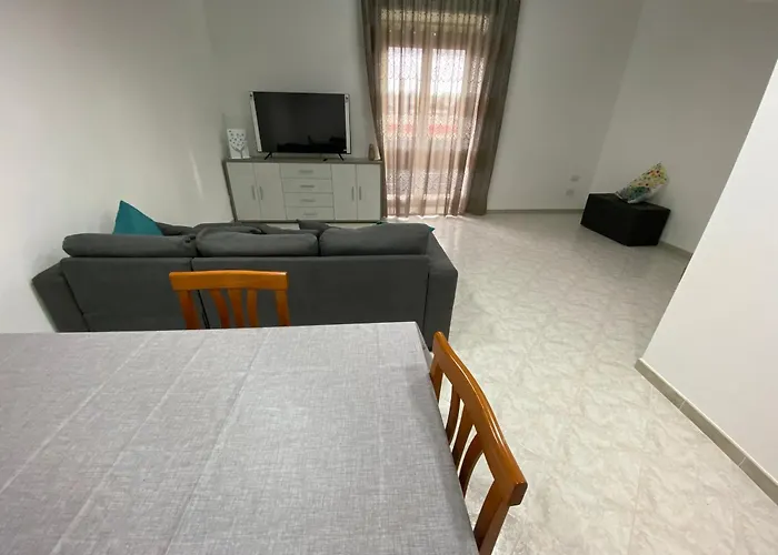 Casa Vacanza By Enzo Appartement *